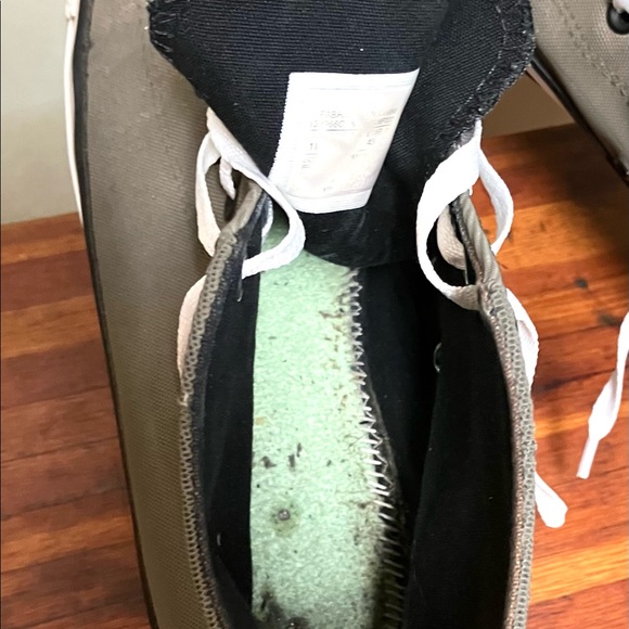 Men’s gray high top converse all star size 11 shoes - Picture 7 of 10